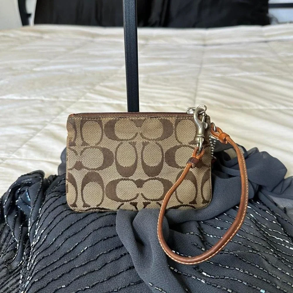 Coach signature monogram canvas jacquard wristlet y2k vintage